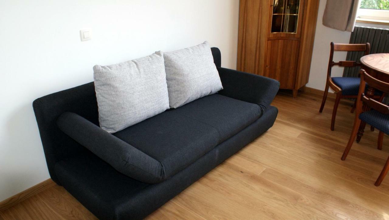 Apartment Uebernachten Im Ehemaligen Zollgebaeude *